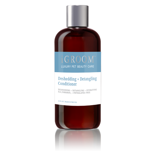 iGroom Deshedding Conditioner Front Facing Image